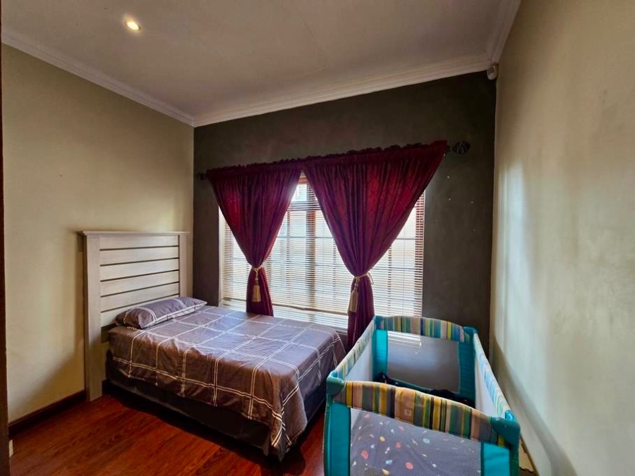 4 Bedroom Property for Sale in Wilkoppies North West